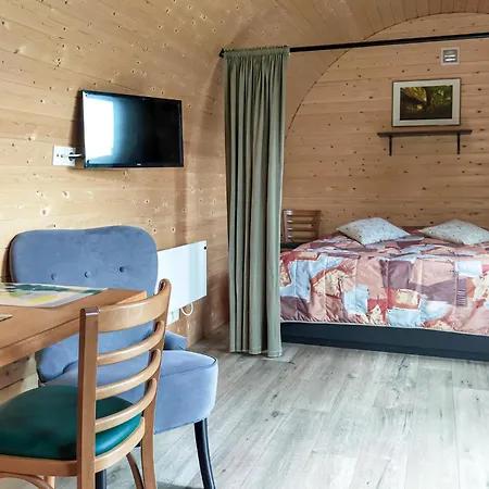 1 Bedroom Awesome In Dom wakacyjny *